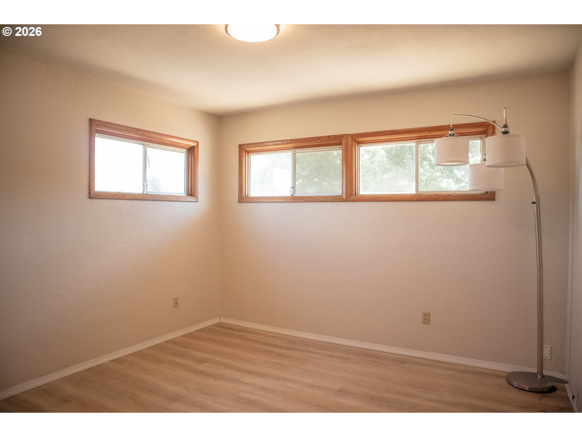 905 Chenowith Loop Road The Dalles, OR 97058 - Photo 15 of 20