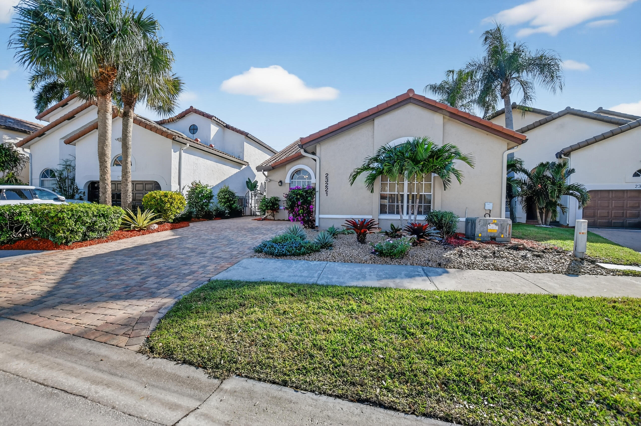 23221 Via Stel Boca Raton, FL 33433 - Photo 21 of 27 1-print-DSC_3692