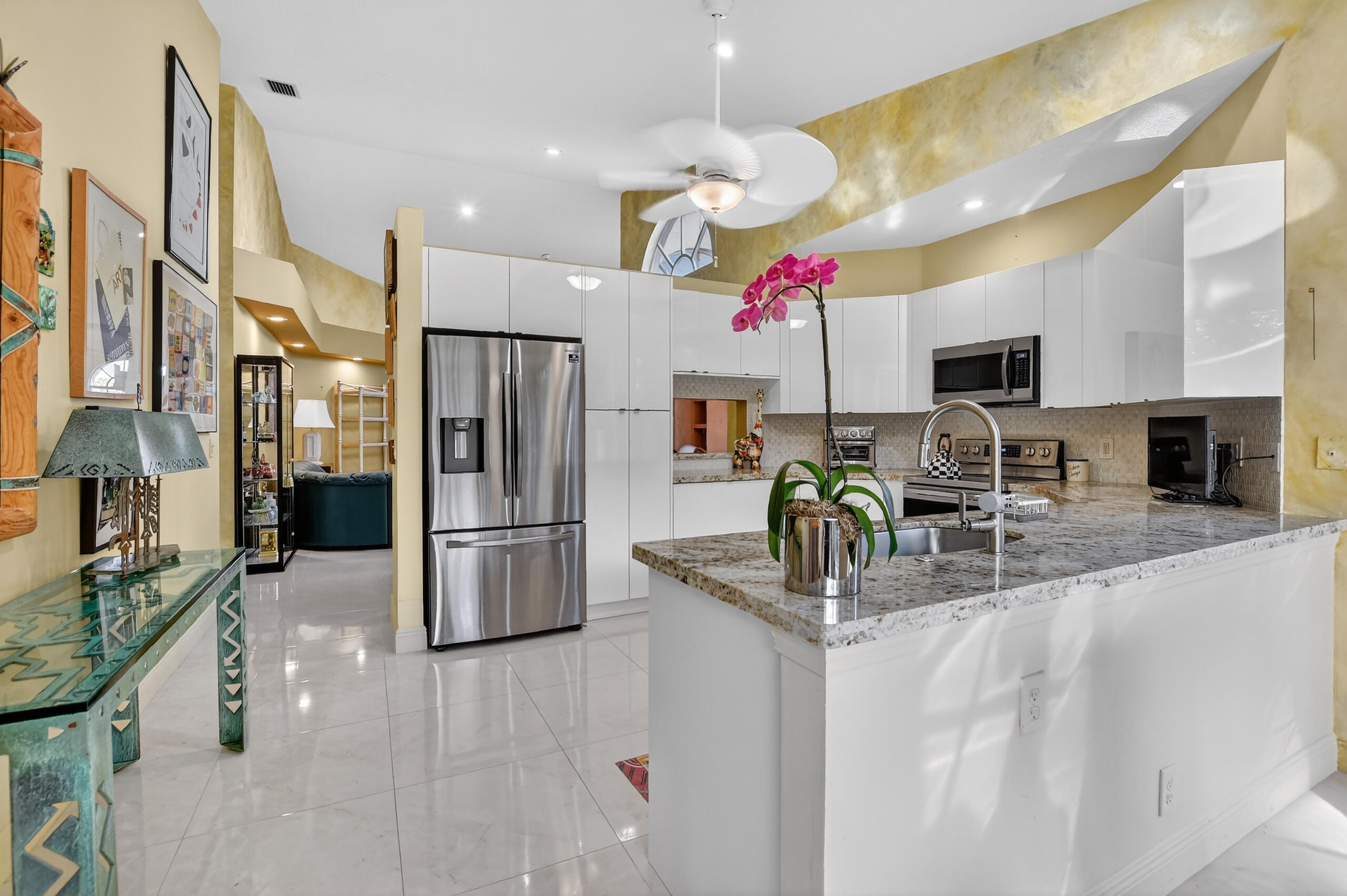 23221 Via Stel Boca Raton, FL 33433 - Photo 8 of 27 28-print-DSC_3838