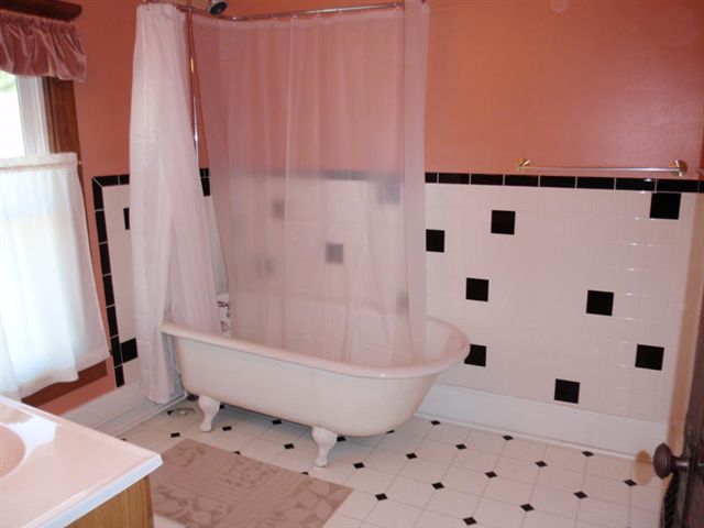 2630 North Prospect Road Peoria, IL 61603 - Photo 11 of 15 Gallery Image 11