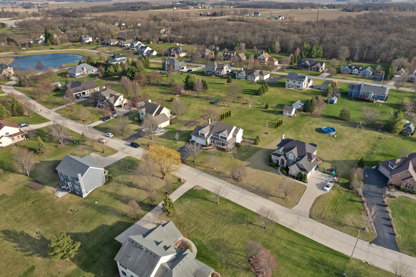 375 Meadow View Burlington, IL 60109 - Photo 5 of 9 an aerial view of residential houses with outdoor space
