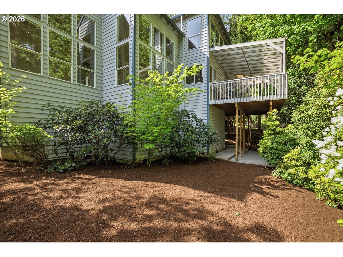 9675 Southwest 163rd Avenue Beaverton, OR 97007 - Photo 23 of 26