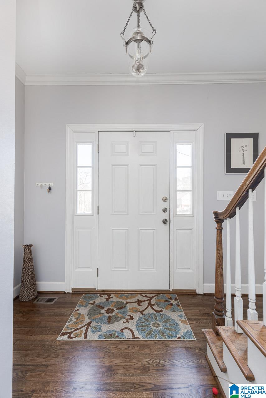 1908 High Ridge Circle Birmingham, AL 35244 - Photo 2 of 44