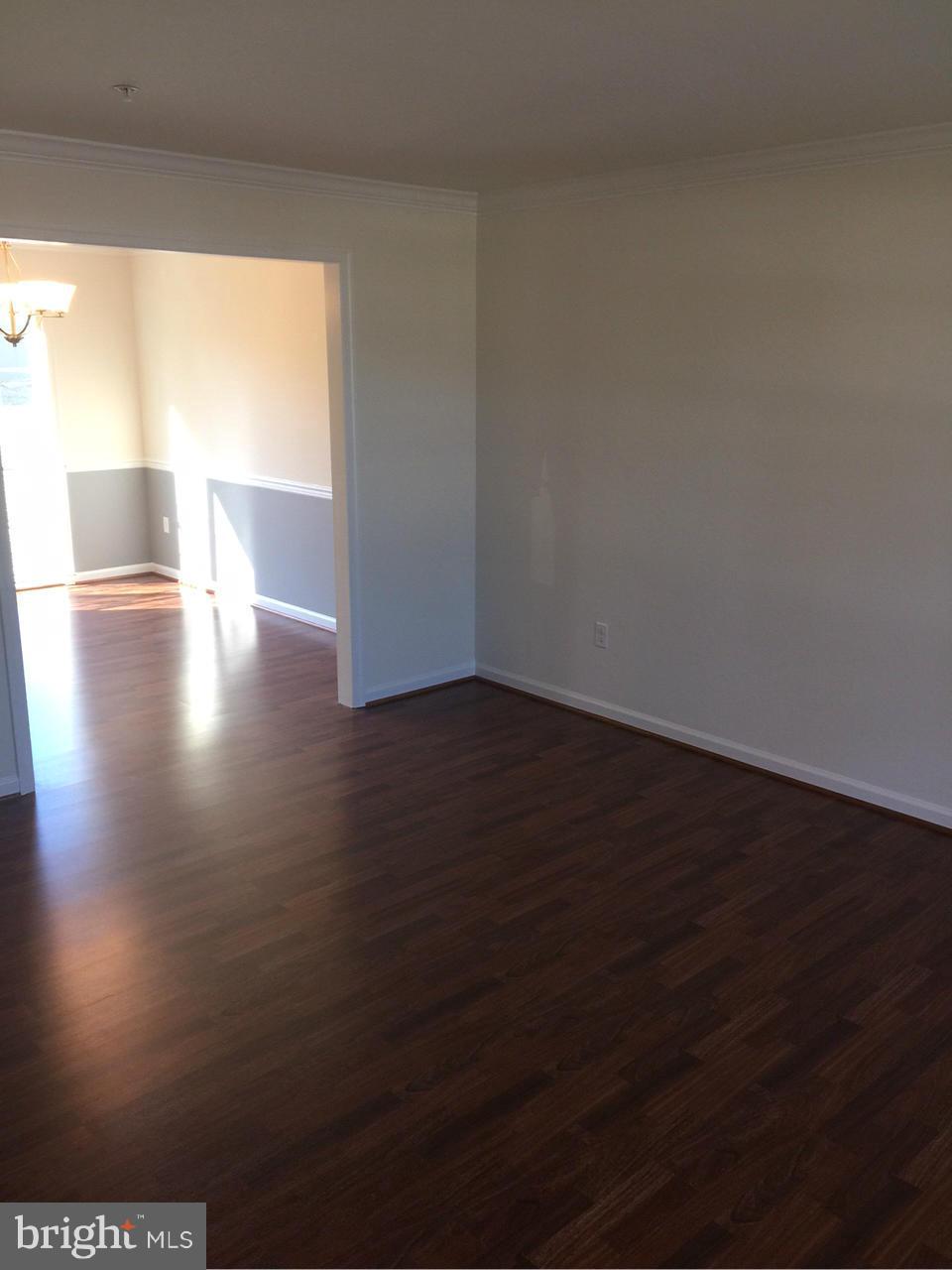 2312 Lodge Farm Road Baltimore, MD 21219 - Photo 15 of 23 Interior (General)