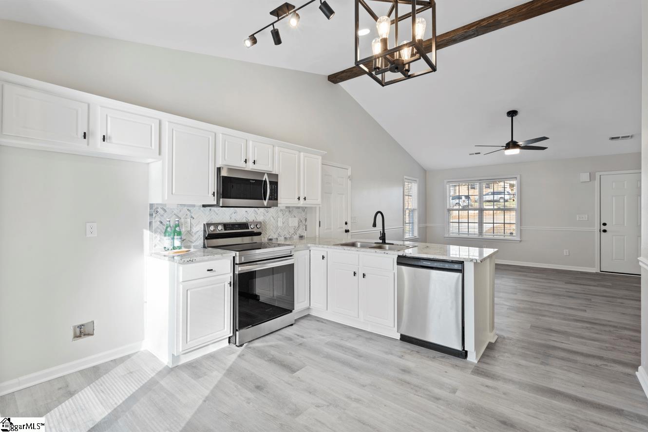708 Maple Drive Greer, SC 29651 - Photo 8 of 24 Gallery Image 8