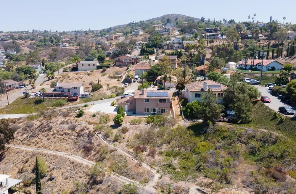 2294 Johns View Way Spring Valley, CA 91977 - Photo 39 of 42 Gallery Image 39