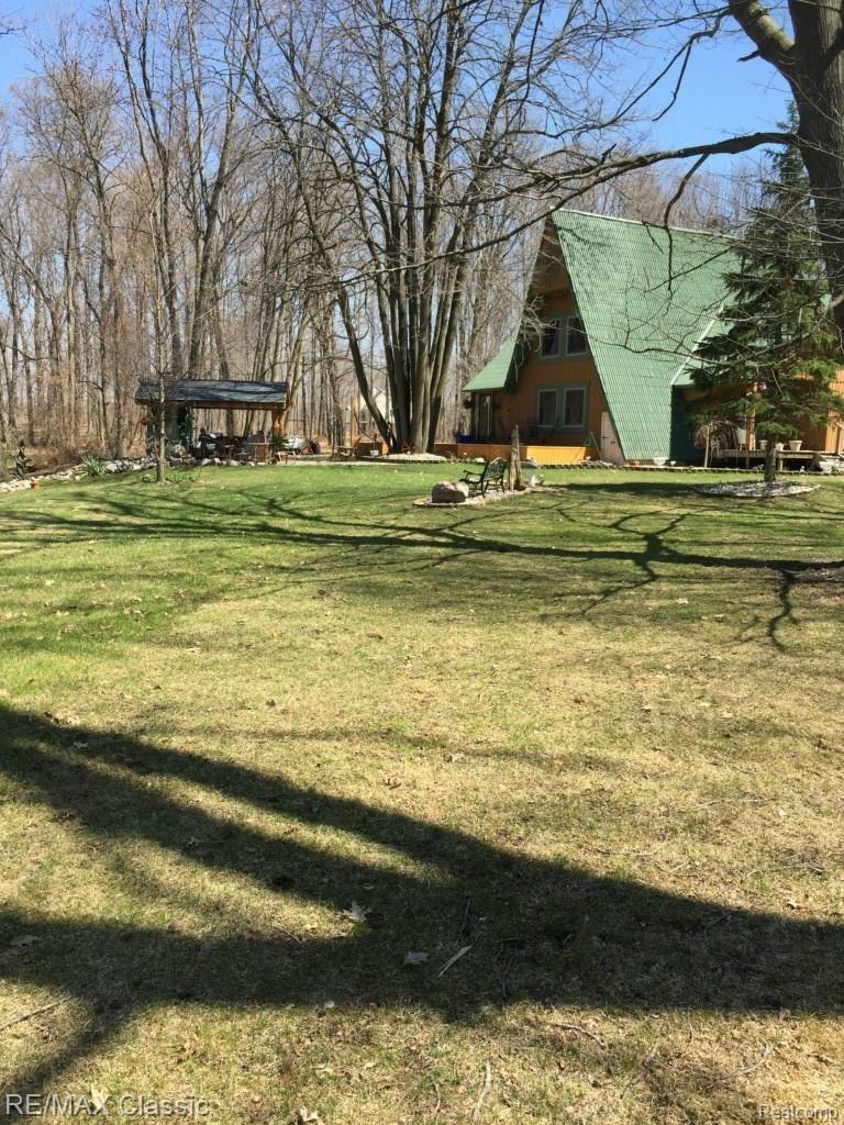 26760 Johns Road Wixom, MI 48393 - Photo 32 of 32 FRONT VIEW