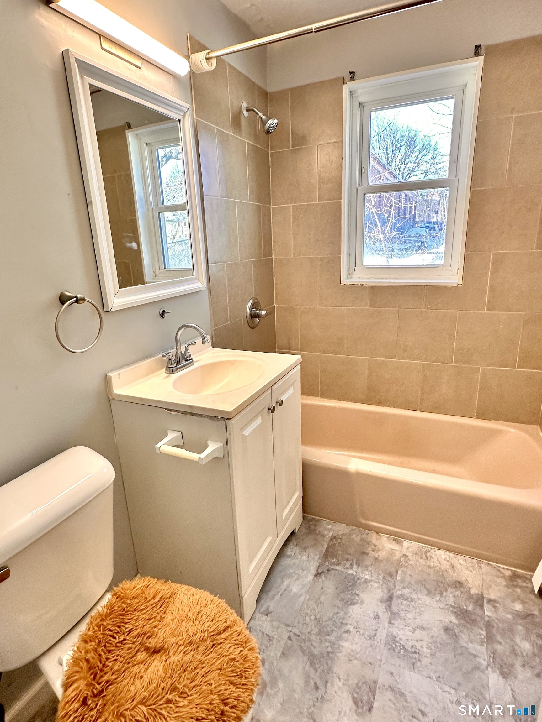 16 Henry Street Hartford, CT 06114 - Photo 6 of 16