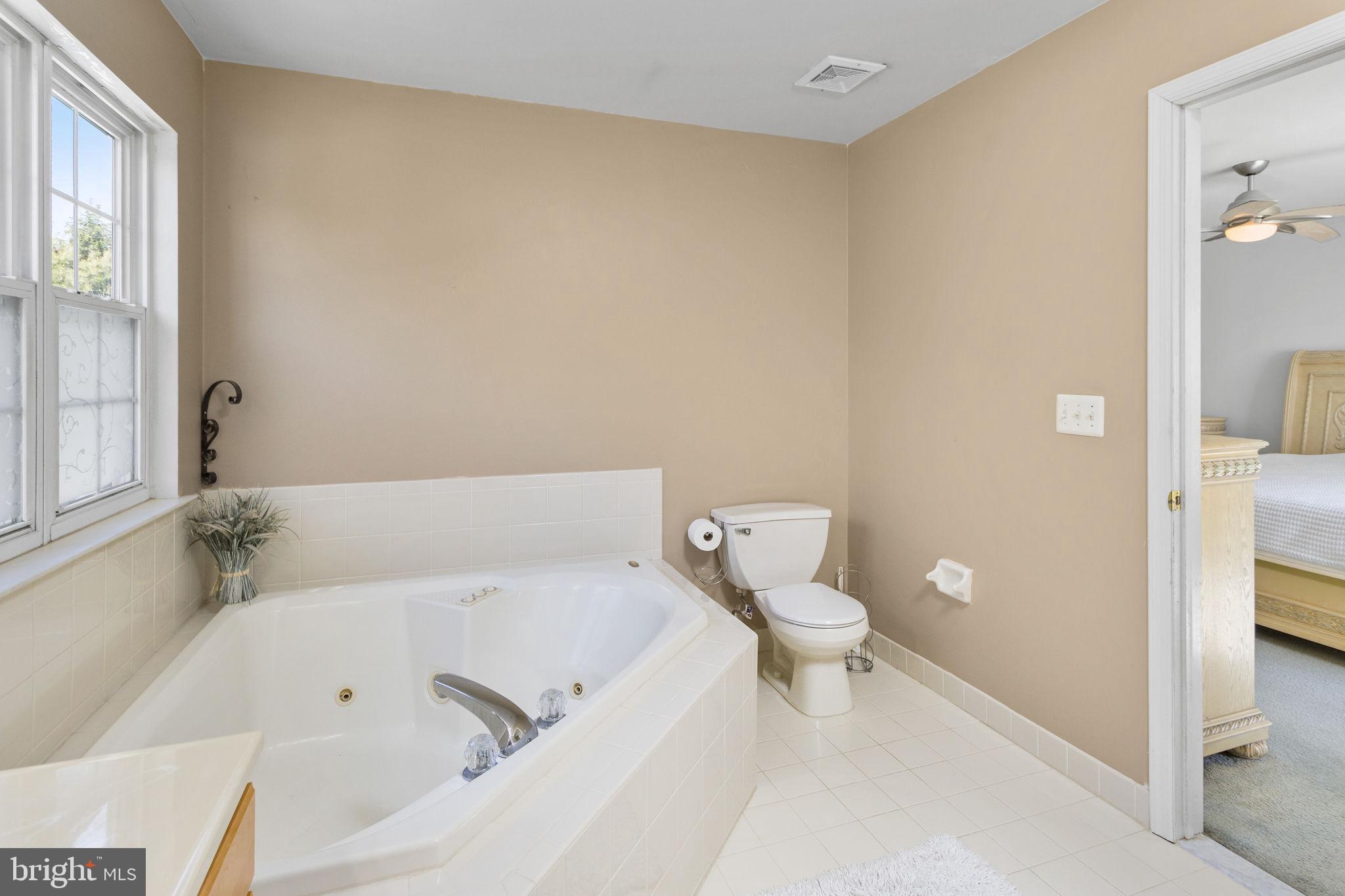 4535 Nottingham Way Hamilton, NJ 08690 - Photo 28 of 44 Gallery Image 28