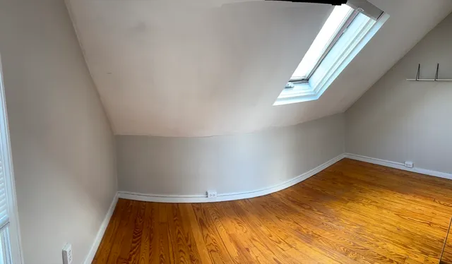 a view of empty room with window