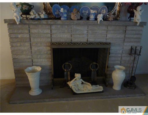 90 Devon Road Colonia, NJ 07067 - Photo 3 of 8 Gallery Image 3