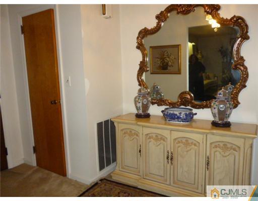90 Devon Road Colonia, NJ 07067 - Photo 8 of 8 Gallery Image 8