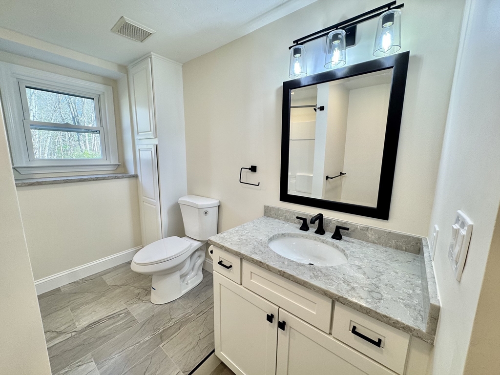 362 Center Street Hanover, MA 02339 - Photo 30 of 42