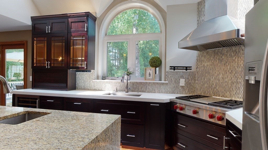 21 Kelshill Road Chelmsford, MA 01863 - Photo 16 of 42 Gallery Image 16