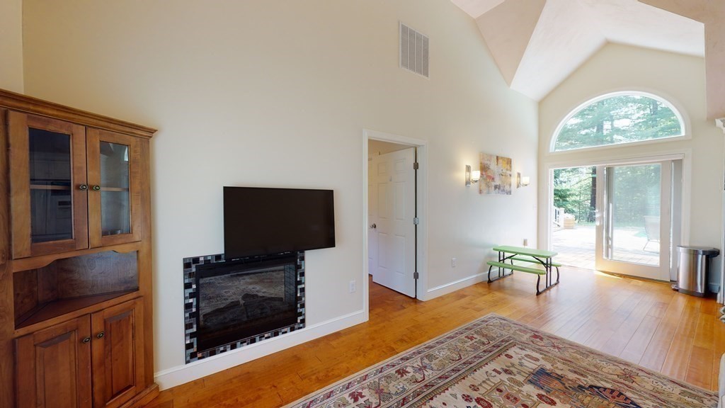 21 Kelshill Road Chelmsford, MA 01863 - Photo 36 of 42 Gallery Image 36