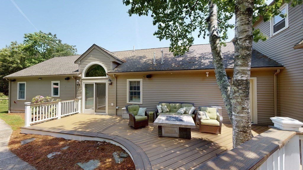 21 Kelshill Road Chelmsford, MA 01863 - Photo 10 of 42 Gallery Image 10