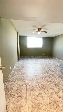 $3,300 | 3703 Northeast 166th Street, Unit 602, North Miami Beach, FL 33160