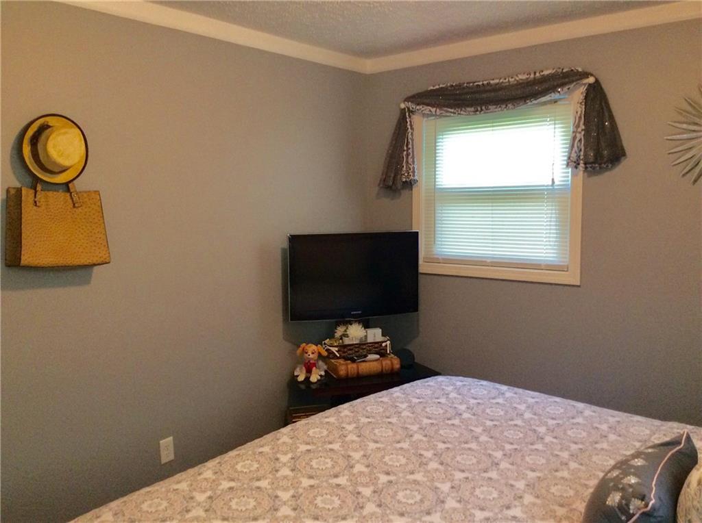2643 Sickle Road Indianapolis, IN 46219 - Photo 12 of 25 Gallery Image 12