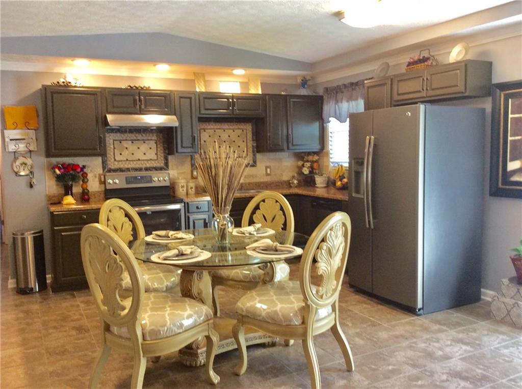 2643 Sickle Road Indianapolis, IN 46219 - Photo 7 of 25 Gallery Image 7