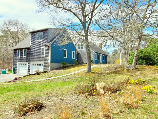 $975,000 | 393 Thousand Oaks Drive, Brewster, MA 02631