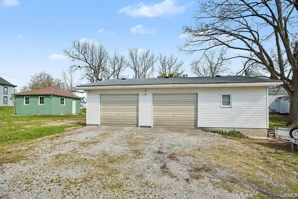 $304,000 | 611 East 3rd Street, Brookston, IN 47923