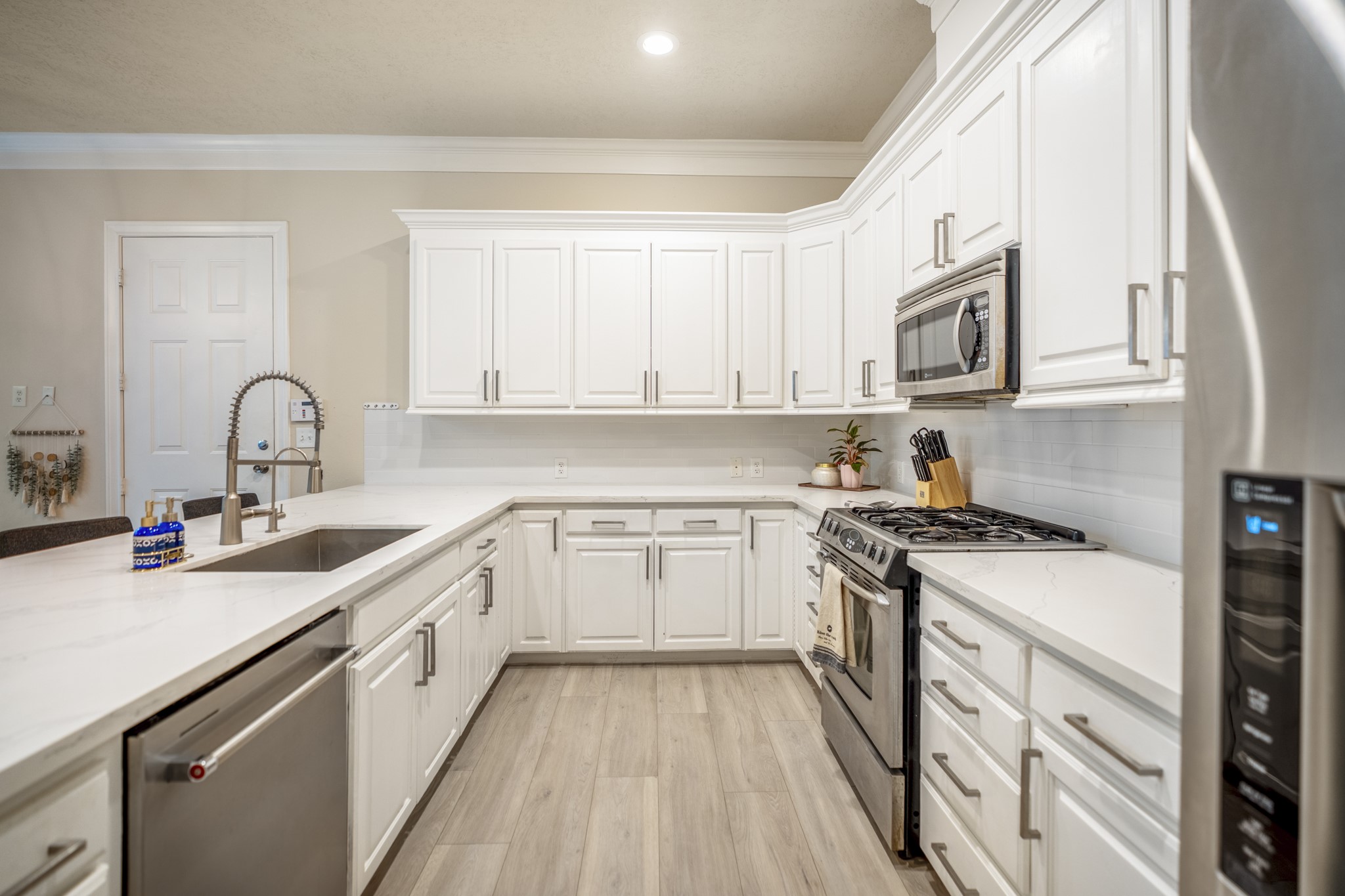 4236 Drake Street Houston, TX 77005 - Photo 9 of 43 Thia new dishwasher was replaced in 2022.