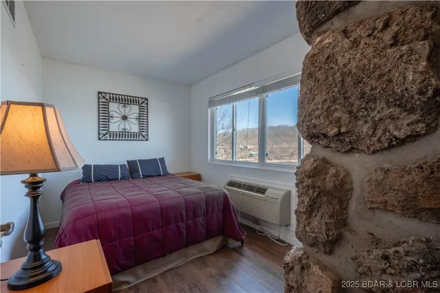 $199,900 | 71 Wheel House Circle, Unit 3, Lake Ozark, MO 65049