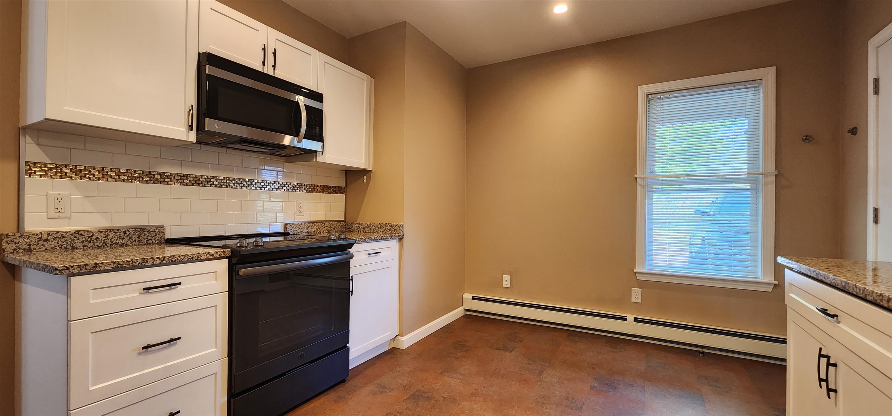 188 Greenville Road, Unit UNTI 3 New Ipswich, NH 03071 - Photo 7 of 17