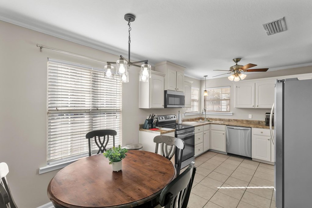 100 Danny Lane Dothan, AL 36301 - Photo 18 of 32