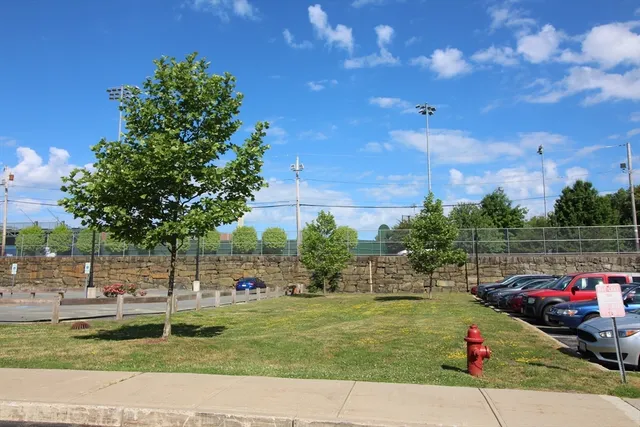 $1,750 | 35 Riverwalk Way, Unit R315, Lowell, MA 01854