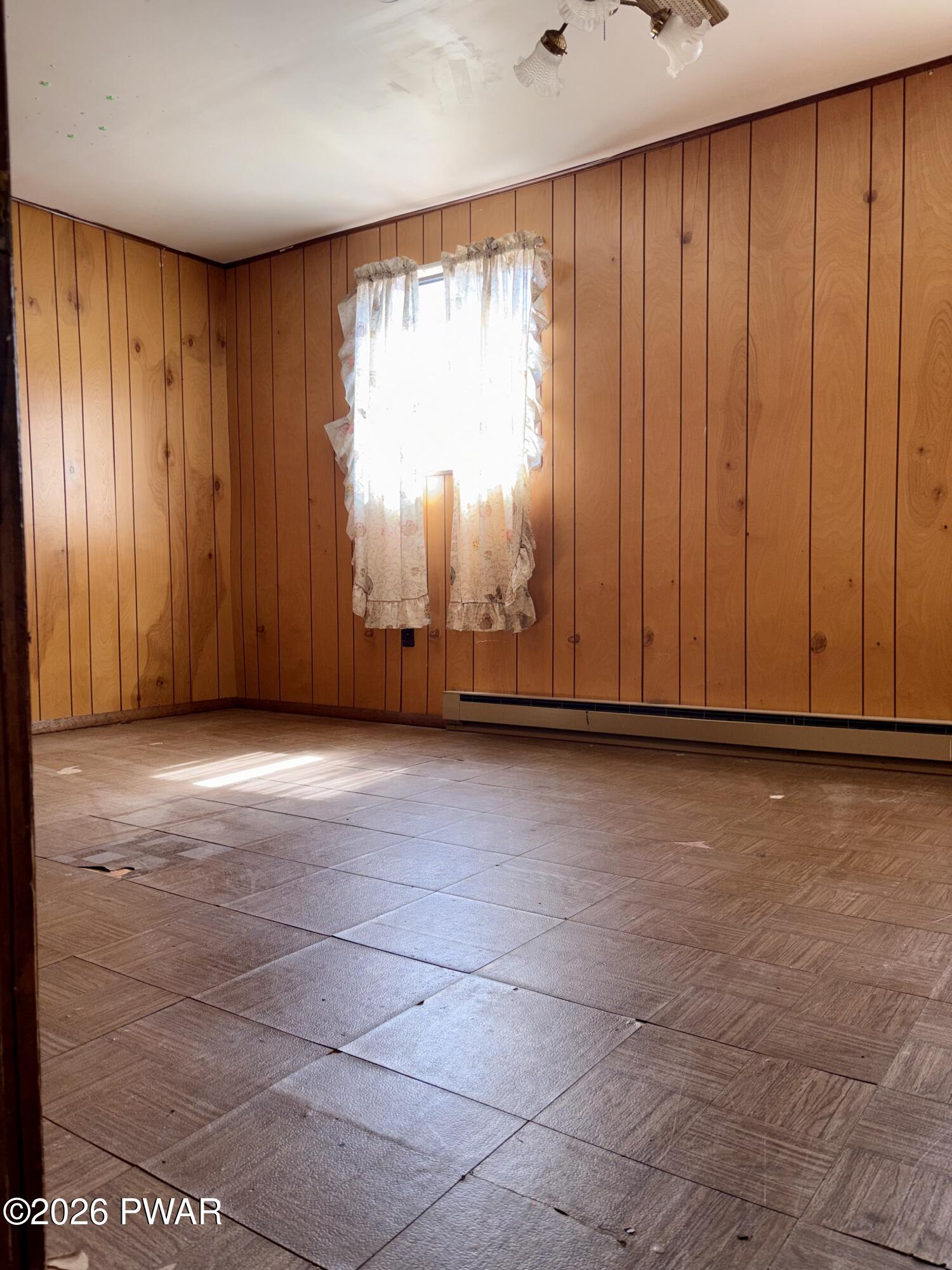 192 Aspen Road Dingmans Ferry, PA 18328 - Photo 28 of 36