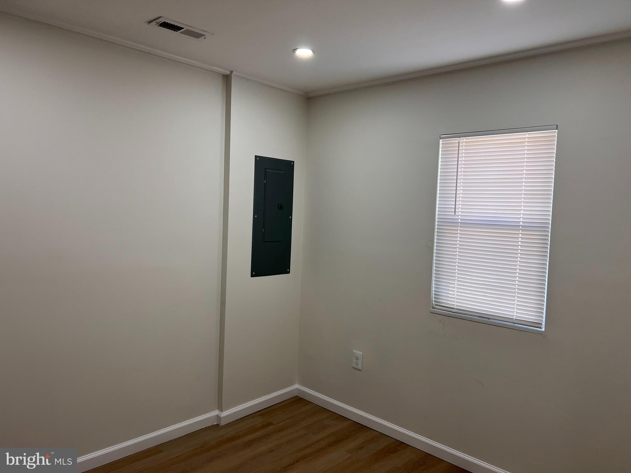 1325 Fuselage Avenue Baltimore, MD 21220 - Photo 8 of 16