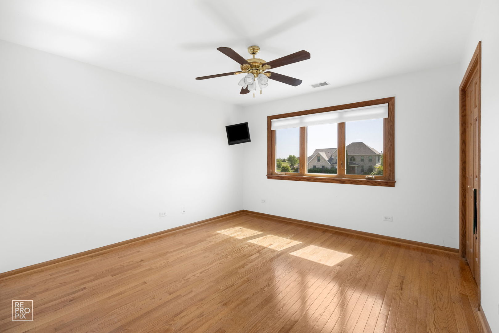 22600 South Farm View Road New Lenox, IL 60451 - Photo 32 of 41 Gallery Image 32