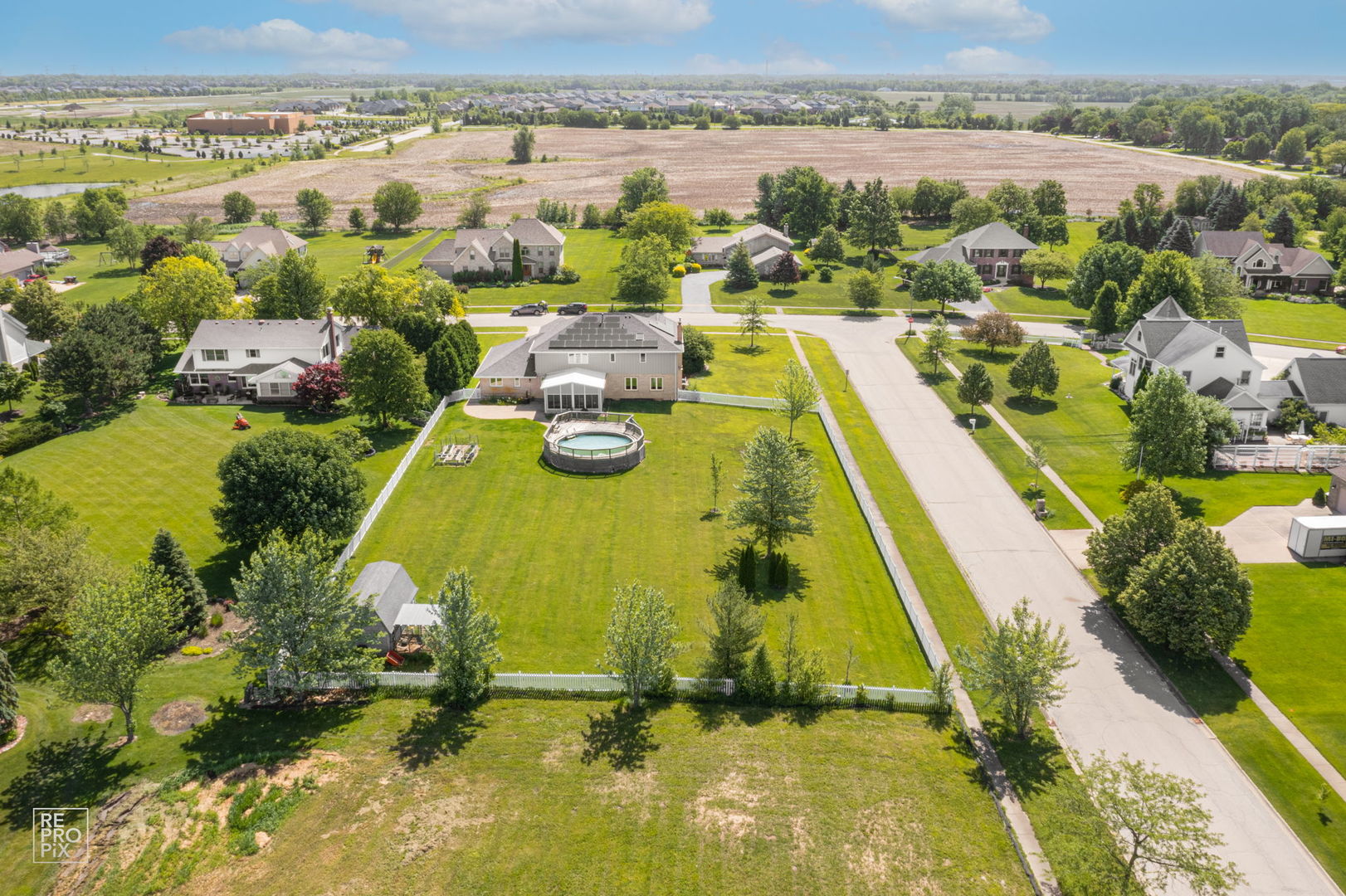 22600 South Farm View Road New Lenox, IL 60451 - Photo 38 of 41 Gallery Image 38