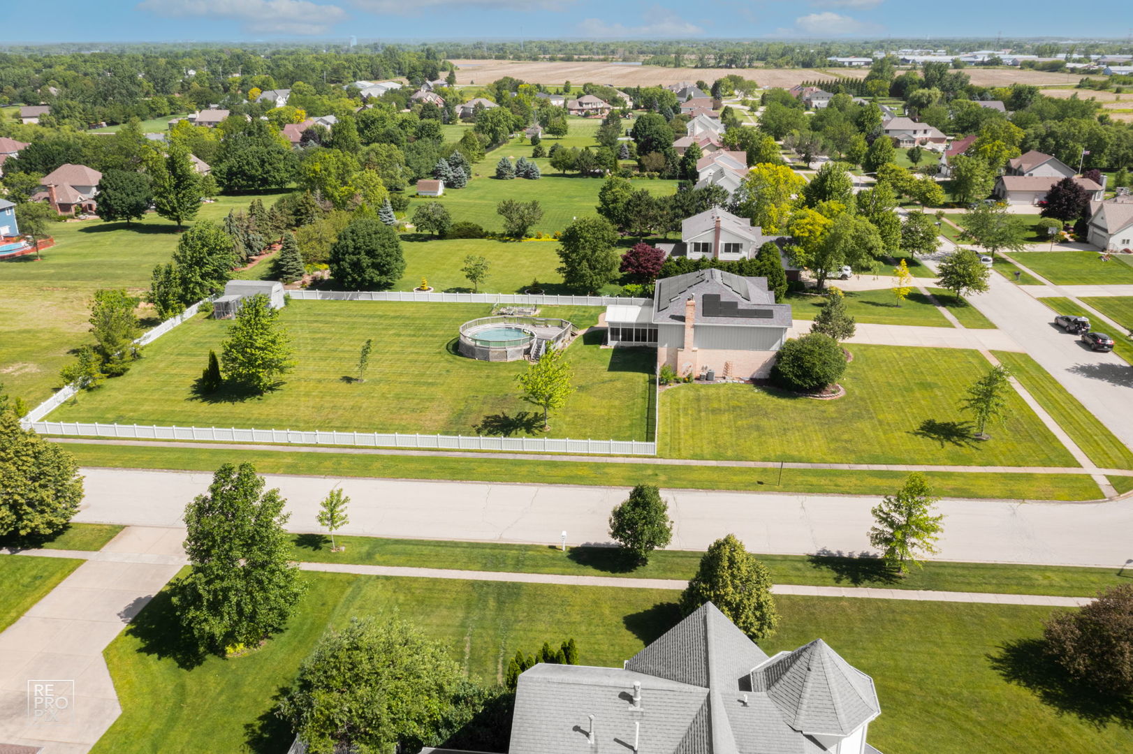 22600 South Farm View Road New Lenox, IL 60451 - Photo 39 of 41 Gallery Image 39