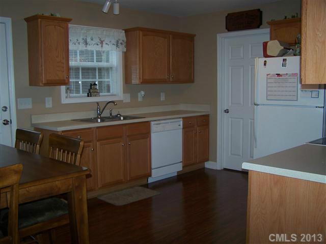 257 West Old Limestone Road York, SC 29745 - Photo 3 of 12 Gallery Image 3