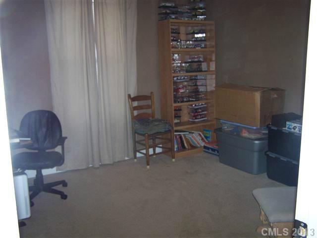 257 West Old Limestone Road York, SC 29745 - Photo 8 of 12 Gallery Image 8