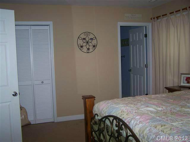 257 West Old Limestone Road York, SC 29745 - Photo 9 of 12 Gallery Image 9
