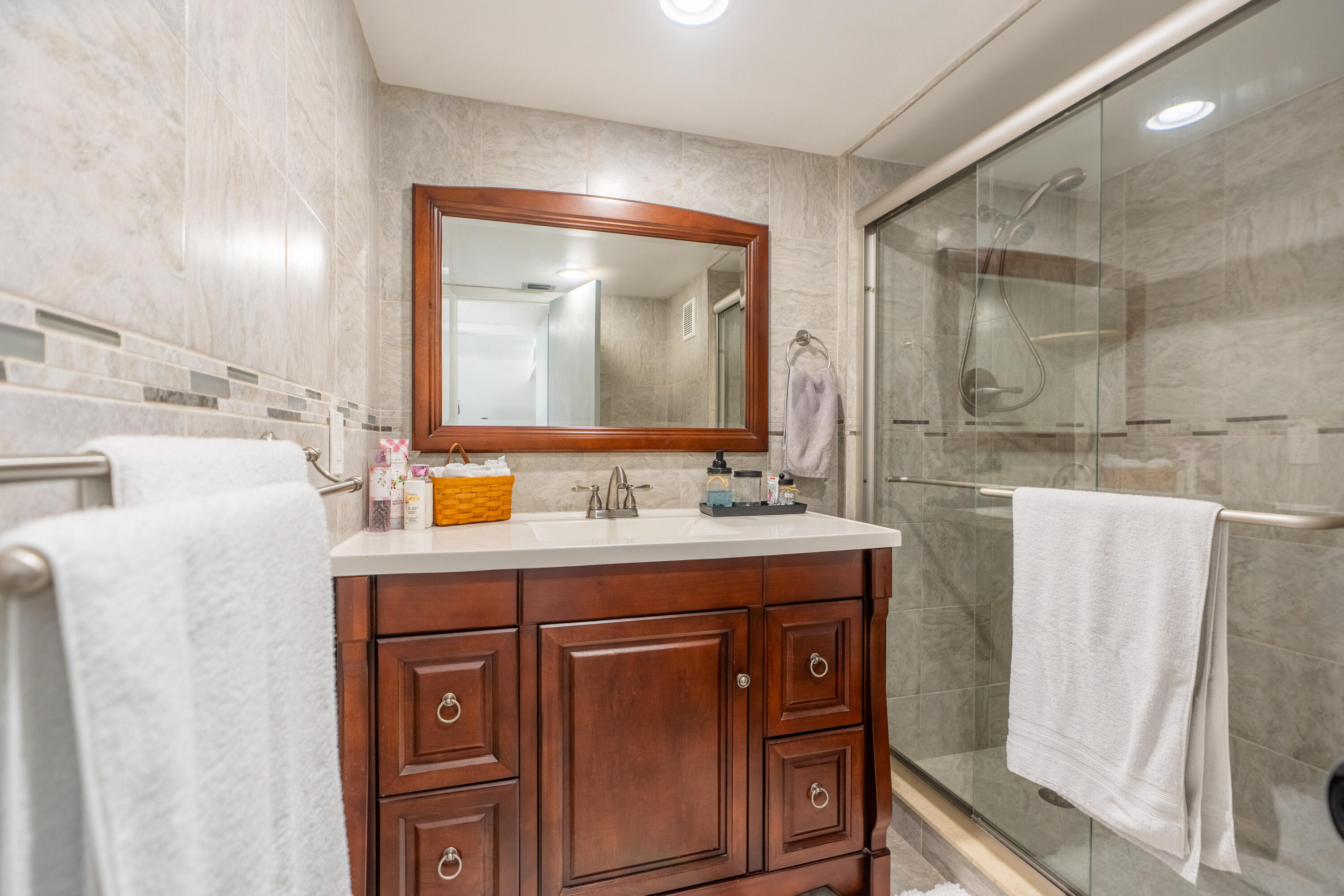 16401 Golf Club Road, Unit 113 Weston, FL 33326 - Photo 34 of 65 DSC01930