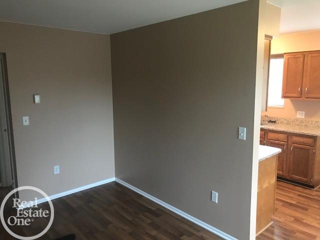 36021 Main Street, Unit 2 New Baltimore, MI 48047 - Photo 11 of 20