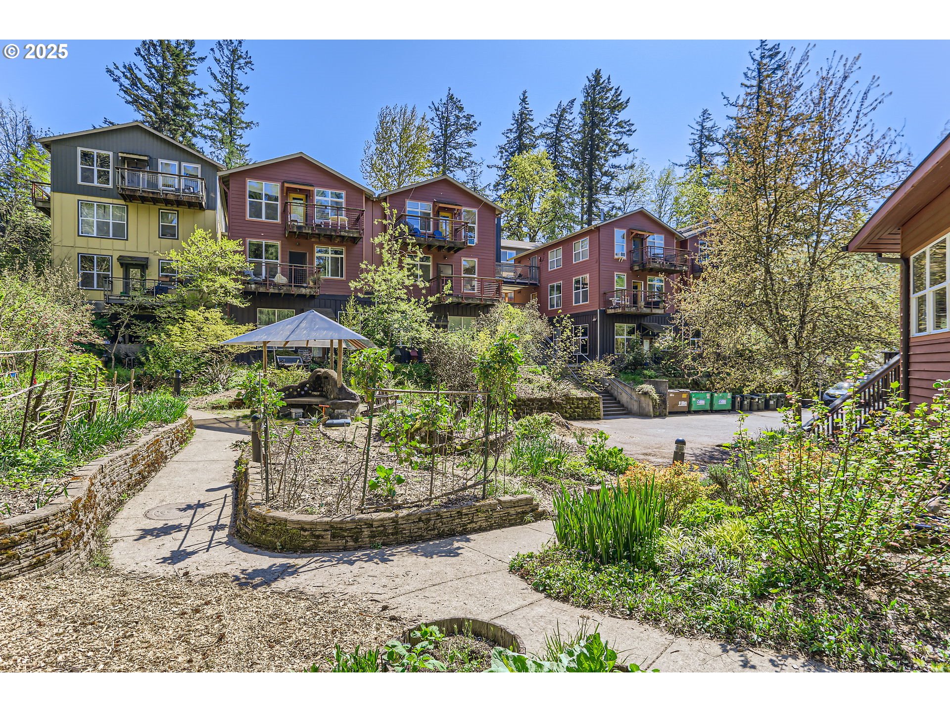 9601 Northwest Leahy Road, Unit 212 Portland, OR 97229 - Photo 1 of 20 Gallery Image 1