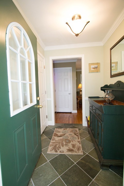 20 Randall Road Maynard, MA 01754 - Photo 3 of 30 Gallery Image 3