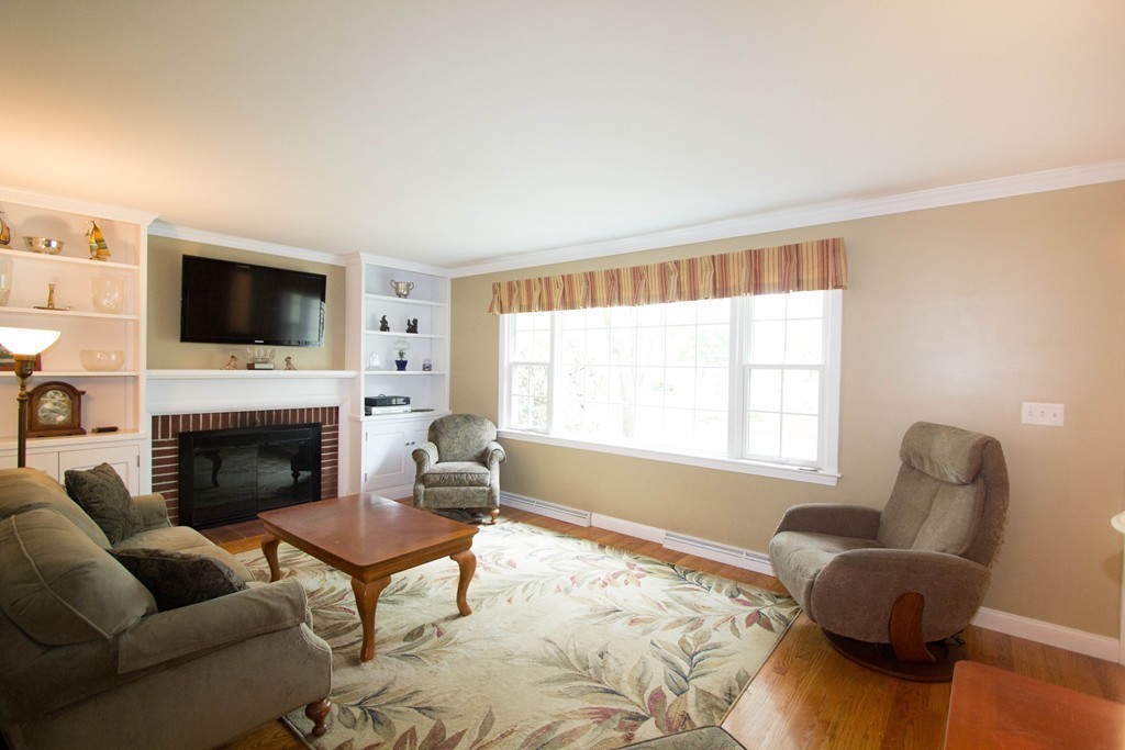 20 Randall Road Maynard, MA 01754 - Photo 6 of 30 Gallery Image 6
