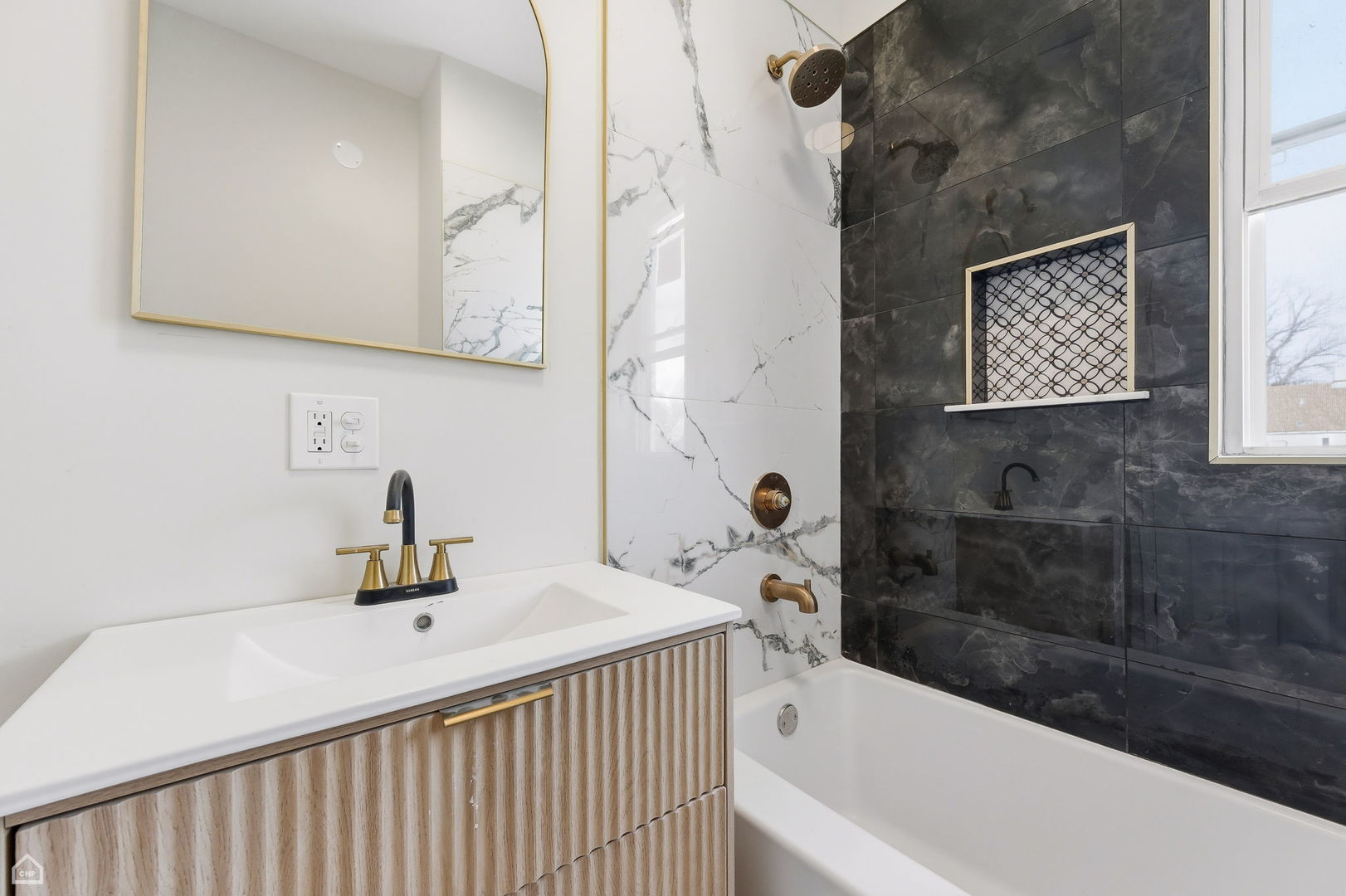 6004 South Carpenter Street Chicago, IL 60621 - Photo 13 of 18