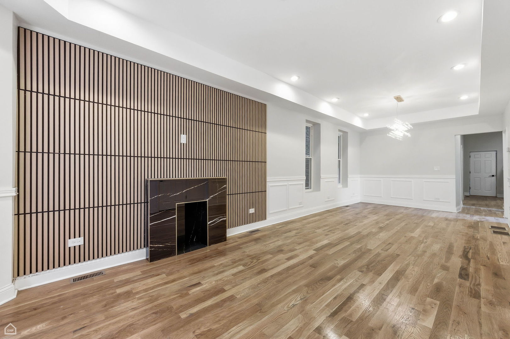 6004 South Carpenter Street Chicago, IL 60621 - Photo 3 of 18