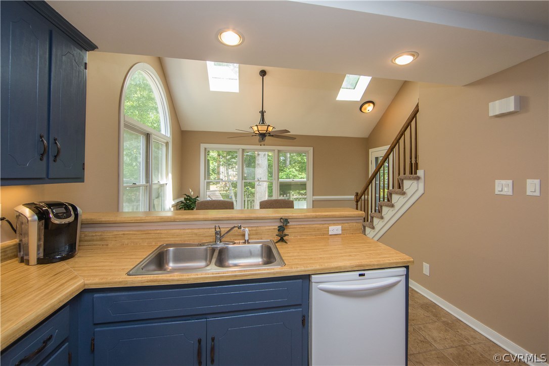 5501 Fiddlers Ridge Lane Midlothian, VA 23112 - Photo 14 of 50 Gallery Image 14