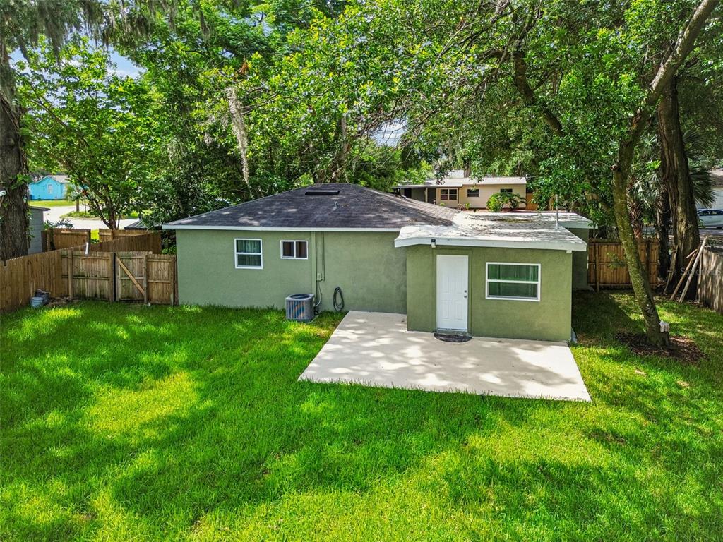 804 Valencia Road Plant City, FL 33563 - Photo 28 of 49 Gallery Image 28