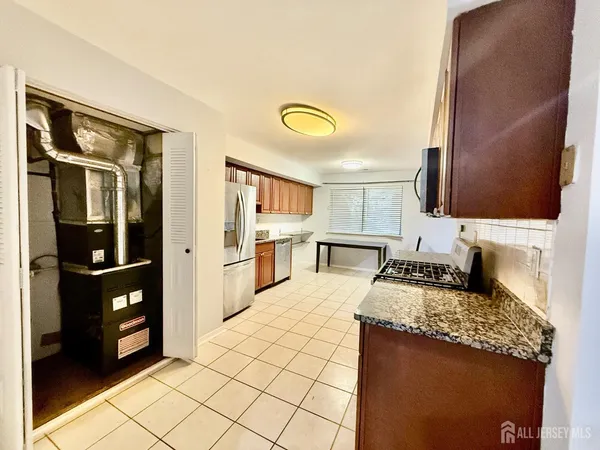 $3,450 | 1404 Edison Glen Terrace, Edison, NJ 08837