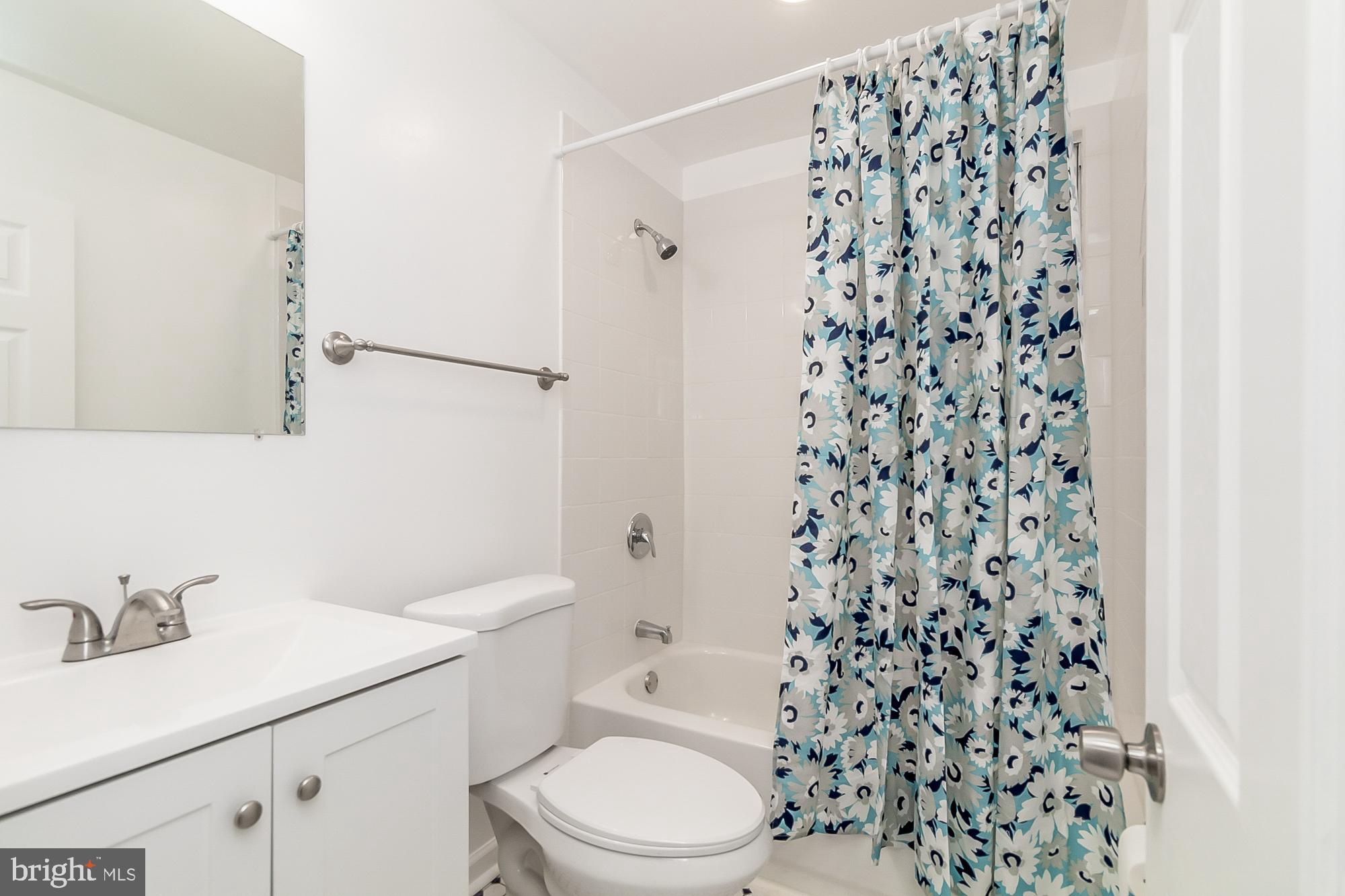 2928 Sollers Point Road Dundalk, MD 21222 - Photo 28 of 41 Upper Level Bath