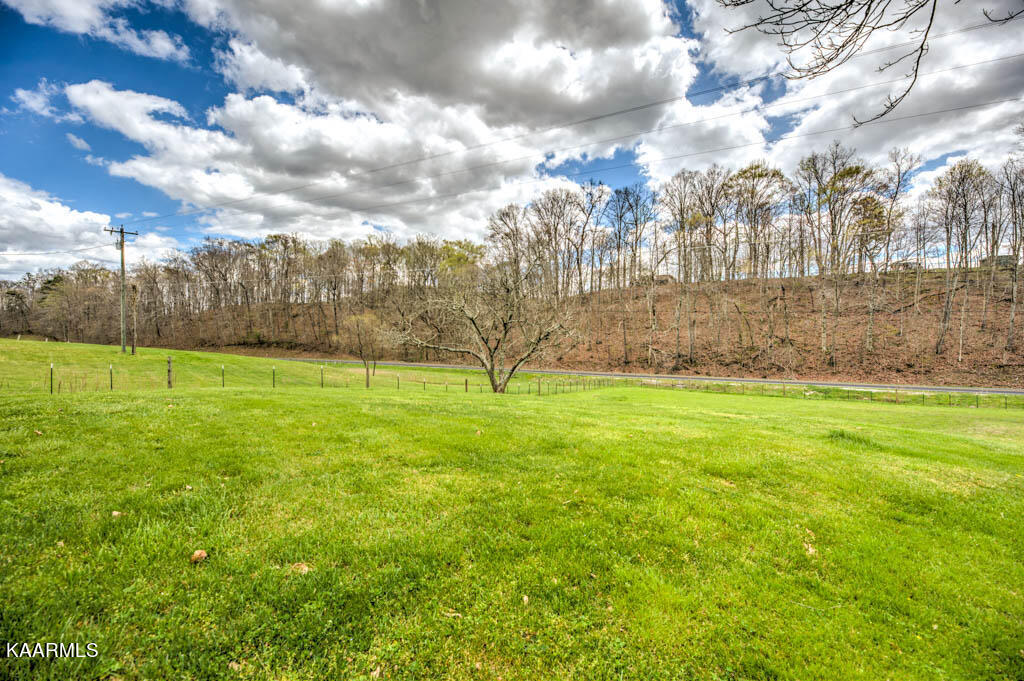 566 Granite Road Clinton, TN 37716 - Photo 1 of 55 220407Grnt566.62